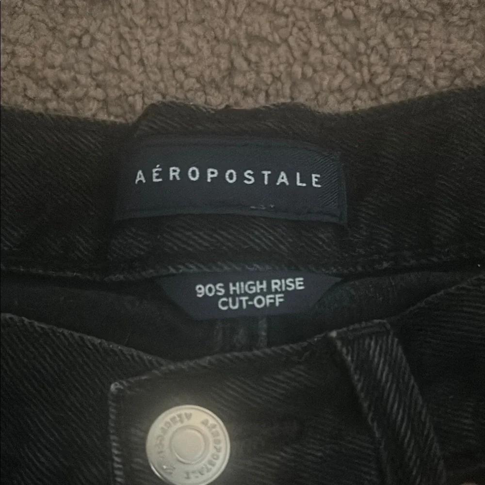 Aeropostale Jean Shorts w Frayed Hem S3 - Picture 3 of 6